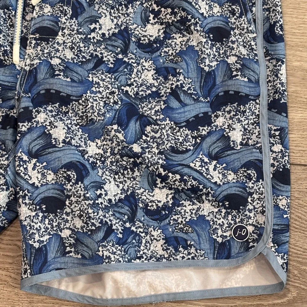 Johnnie-O Swim Trunks Mens Large Blue Wave Print Board Shorts Beachwear Casual